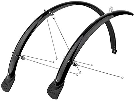Before you install full-length mudguards onto your mountain bike make sure that they are properly prepared and that the rodes are correctly positioned.