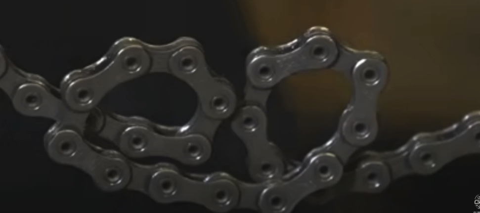 A mountain bike chain should be untangled very carefully so as not to damage any of the drivetrain components.