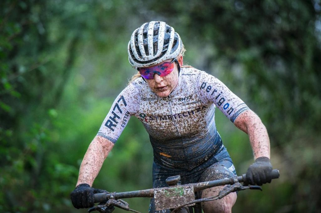 Riding through wet and muddy areas without mudguards on your mountain bike means that you will be covered in mud.