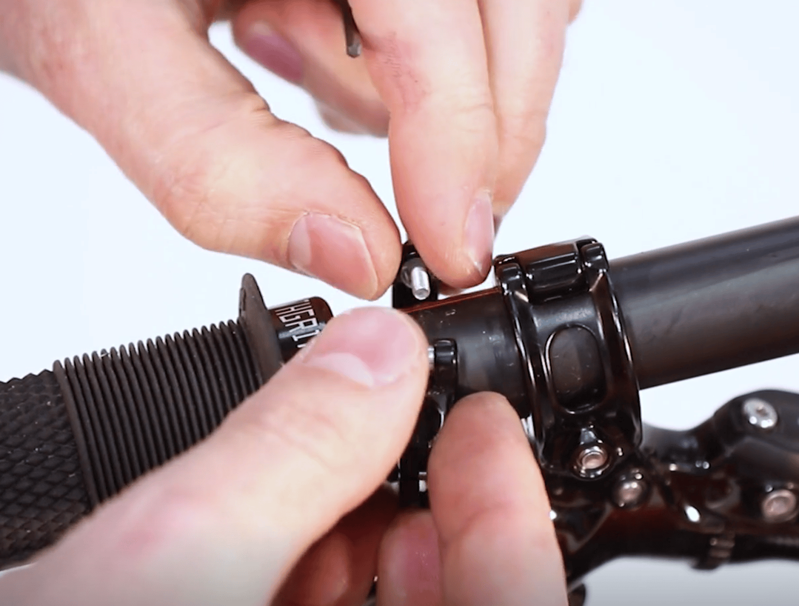 Unscrew the old lever and remove it from the bar.