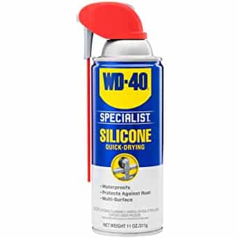 Use WD  40 to clean the bolts properly.