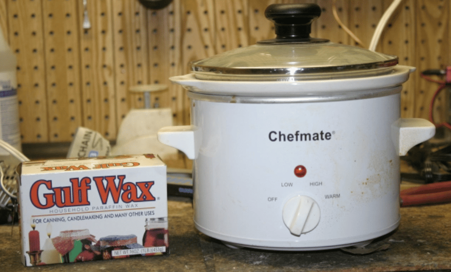 Using a slow cooker to melt the mountain bike wax seems quite a mission when compared to simply dropping some chain lube on the chain but the extra effort is worth it in the end.