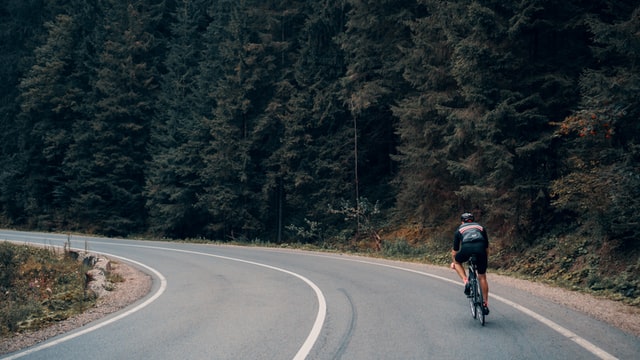 When preparing for long rides take the time to lubricate your bike chain thoroughly so that you don’t have to stop to reapply lube.